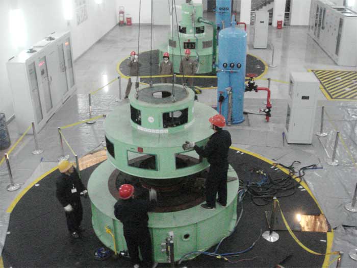 直流電機(jī)維修電動機(jī)軸承的清洗